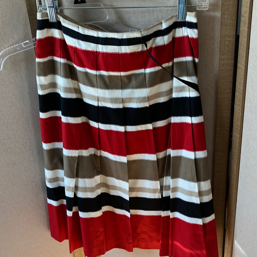 FINAL MARKDOWN Talbots Red, Black, and Tan Striped A-Line Skirt 6p